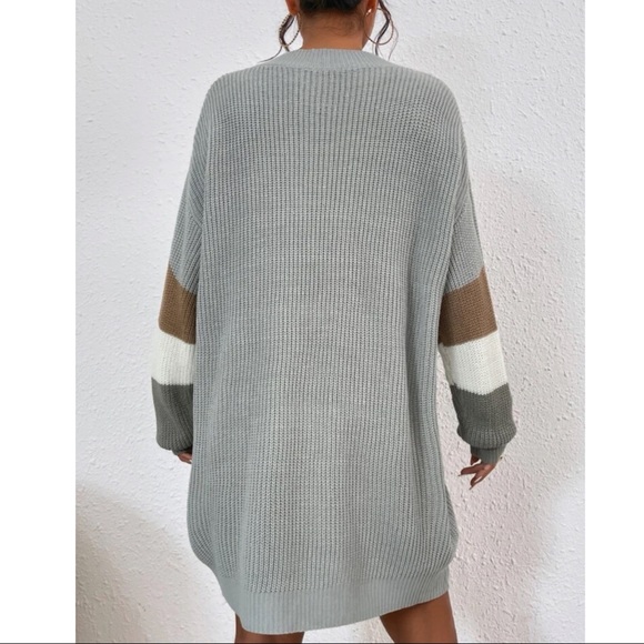 Cozy color Block Knit Oversized Sweater Dress - Picture 2 of 5